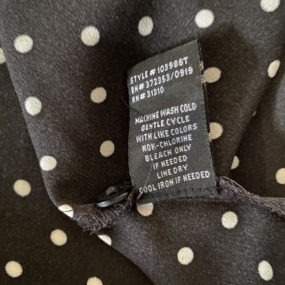 A. Byer Blouse Size Medium Black Polka Dots Roll Tab Sleeves Sheer Lightweight - Picture 10 of 11